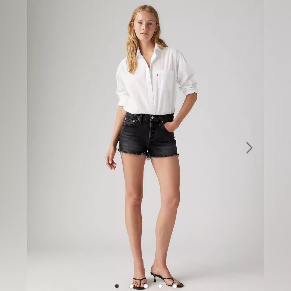 Women’s Premium Levis 501 Cutoff / Distressed Shorts Black Size 28